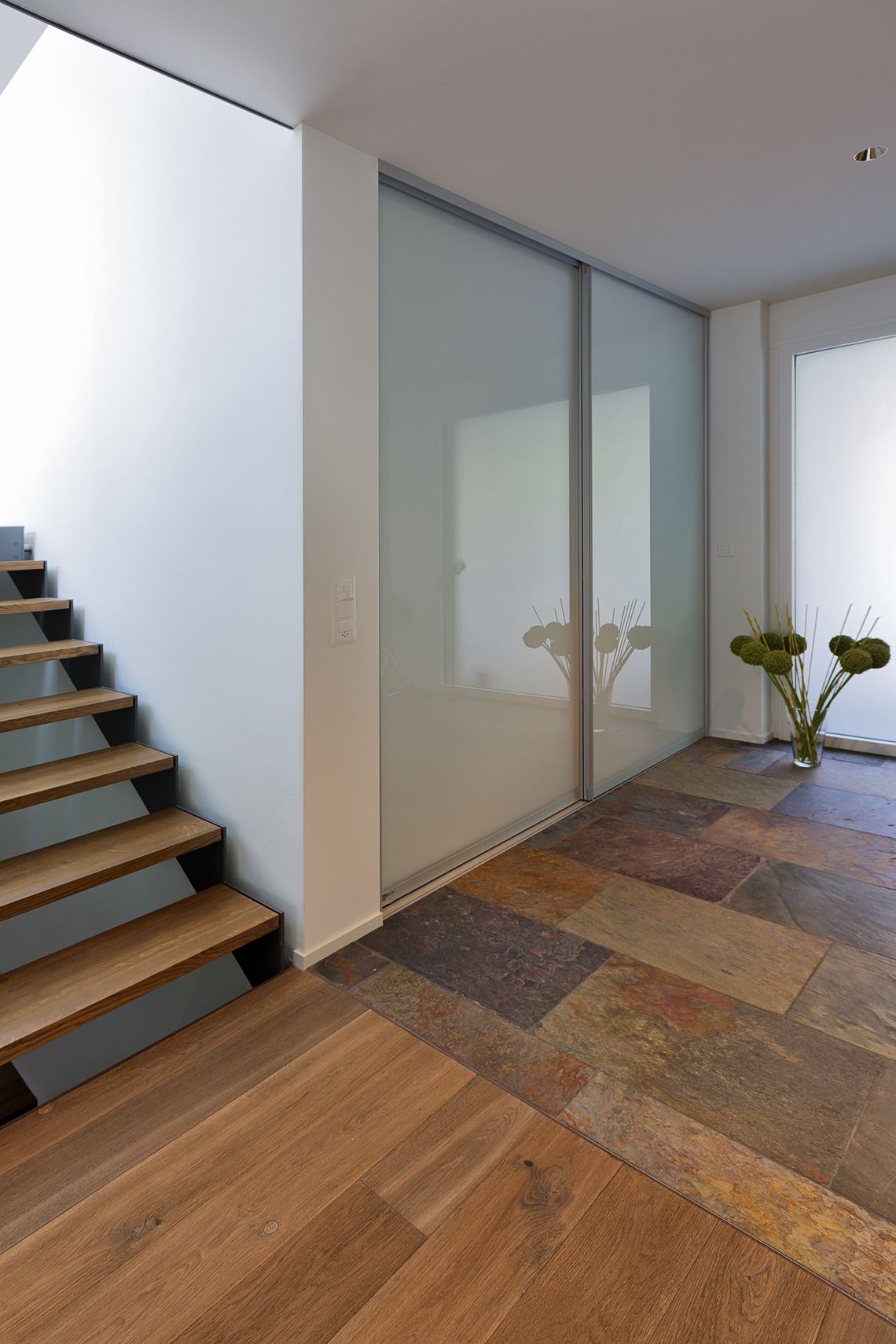 Nischenschrank Auf Zu